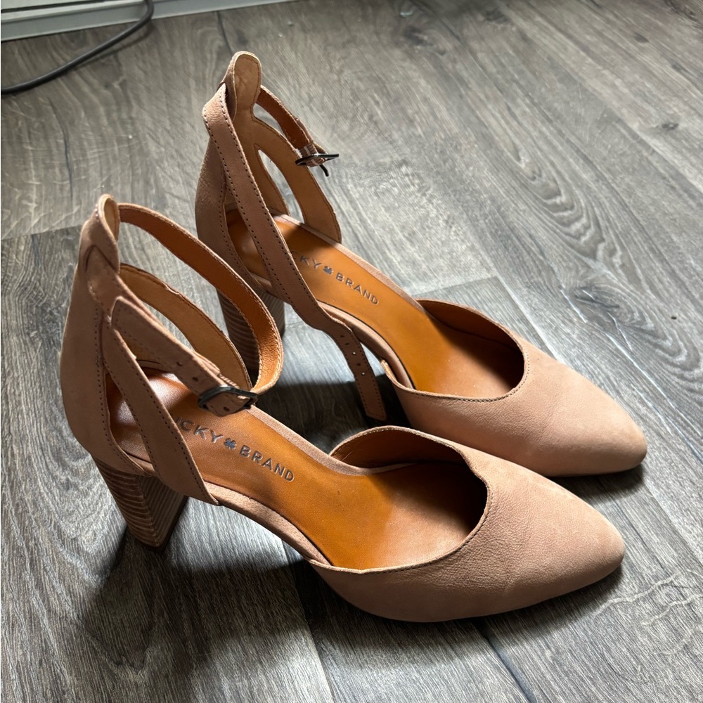 Lucky Brand Pumps